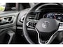 Volkswagen T-Roc 1.5 TSI R-Line Pano / IQ / Camera