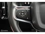 Volvo XC40 Recharge P8 AWD R-Design | Pano | Vol leder | Trekhaak | ACC | Stuur en stoelverwarming | Memory | Harman Kardon audio | LED