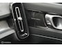 Volvo XC40 Recharge P8 AWD R-Design | Pano | Vol leder | Trekhaak | ACC | Stuur en stoelverwarming | Memory | Harman Kardon audio | LED