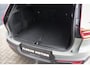 Volvo XC40 Recharge P8 AWD R-Design | Pano | Vol leder | Trekhaak | ACC | Stuur en stoelverwarming | Memory | Harman Kardon audio | LED