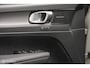 Volvo XC40 Recharge P8 AWD R-Design | Pano | Vol leder | Trekhaak | ACC | Stuur en stoelverwarming | Memory | Harman Kardon audio | LED