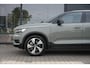 Volvo XC40 Recharge P8 AWD R-Design | Pano | Vol leder | Trekhaak | ACC | Stuur en stoelverwarming | Memory | Harman Kardon audio | LED