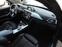 BMW 3-Serie Touring 318i High Executive M-sport | Afn.th | Leer+stoelverw | 19” | CarPlay | LED kopl | ECC | El.klep | PDC