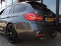 BMW 3-Serie Touring 318i High Executive M-sport | Afn.th | Leer+stoelverw | 19” | CarPlay | LED kopl | ECC | El.klep | PDC