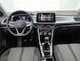Volkswagen T-Roc 1.0 TSI Style | Adaptive cruise | CarPlay | Parkeersensoren | Airco
