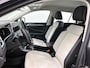 Volkswagen T-Roc 1.5 TSI Style | Automaat | Adaptive cruise | Parkeersensoren | Airco