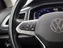Volkswagen T-Roc 1.5 TSI Style | Automaat | Adaptive cruise | Parkeersensoren | Airco