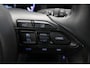 Toyota Yaris Cross 1.5 Hybrid Executive | Panoramadak | Trekhaak | Apple Carplay / Android Auto | Stoelverwarming | Parkeersensoren voor/achter | Keyless | Adaptive Cruise | Camera | 18 inch