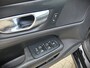 Volvo V60 2.0 T5 R-Design | VAN 2e EIGENAAR | 250 PK! | LED |