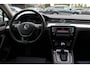 Volkswagen Passat 1.4 TSI GTE Connected Series / Trekhaak / CarPlay / Navigatie / Parkeerhlp V+A / 17'' / DAB / Cruise Control