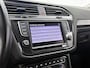 Volkswagen Tiguan 2.0 TSI 4Motion Highline | Automaat | Adaptive cruise | Stoelverwarming | HUD | Camera | Navigatie