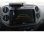 Volkswagen Tiguan 2.0 TSI Sport&Style 4Motion / Trekhaak / Android Auto / Parkeerhulp V+A / 17'' / Xenon / DAB / Navigatie / Stoelverwarming / Cruise Control