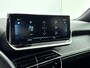 Peugeot e-2008 EV GT Pack 50 kWh | Alcantara Bekleding met Elektrisch verstelbare bestuurdersstoel | Camera | Accu 99% | CarPlay | Stoelverwarming | Adaptieve Cruise Control | Keyless Entry/Start | Warmtepomp