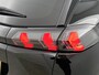 Peugeot e-2008 EV GT Pack 50 kWh | Alcantara Bekleding met Elektrisch verstelbare bestuurdersstoel | Camera | Accu 99% | CarPlay | Stoelverwarming | Adaptieve Cruise Control | Keyless Entry/Start | Warmtepomp