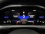Volkswagen T-Roc 1.5 TSI Life Business Apple carplay, Parkeersensoren, Stoelverwarming,  Virtual desk, Clima, Cruise control, A start stop