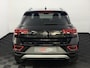 Volkswagen T-Roc 1.5 TSI Life Business Apple carplay, Parkeersensoren, Stoelverwarming,  Virtual desk, Clima, Cruise control, A start stop