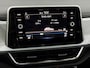 Volkswagen T-Roc 1.5 TSI Life Business Apple carplay, Parkeersensoren, Stoelverwarming,  Virtual desk, Clima, Cruise control, A start stop