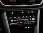 Volkswagen T-Roc 1.5 TSI Life Business Apple carplay, Parkeersensoren, Stoelverwarming,  Virtual desk, Clima, Cruise control, A start stop