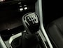Volkswagen T-Roc 1.5 TSI Life Business Apple carplay, Parkeersensoren, Stoelverwarming,  Virtual desk, Clima, Cruise control, A start stop