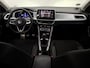 Volkswagen T-Roc 1.5 TSI Life Business Apple carplay, Parkeersensoren, Stoelverwarming,  Virtual desk, Clima, Cruise control, A start stop