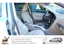Volvo XC70 2.5 T Momentum Aut. Schuifdak