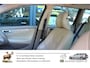 Volvo XC70 2.5 T Momentum Aut. Schuifdak