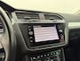 Volkswagen Tiguan 1.5 TSI ACT Comfortline Business | Automaat | Adaptive cruise | Stoelverwarming | CarPlay | Camera | Trekhaak