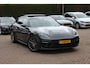 Porsche Panamera Sport Turismo 2.9 4 E-Hybrid Platinum Edition / Panoramadak / 360Camera / Sportdesign+Chrono / Luxe Leder / Luchtvering / Keyless / Bose / 21'' / Stoelverwarming4x / Dodehoek / DAB / Cruise Control Adaptief