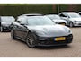 Porsche Panamera Sport Turismo 2.9 4 E-Hybrid Platinum Edition / Panoramadak / 360Camera / Sportdesign+Chrono / Luxe Leder / Luchtvering / Keyless / Bose / 21'' / Stoelverwarming4x / Dodehoek / DAB / Cruise Control Adaptief