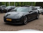 Porsche Panamera Sport Turismo 2.9 4 E-Hybrid Platinum Edition / Panoramadak / 360Camera / Sportdesign+Chrono / Luxe Leder / Luchtvering / Keyless / Bose / 21'' / Stoelverwarming4x / Dodehoek / DAB / Cruise Control Adaptief