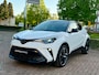 Toyota C-HR / C-HR+ 2.0 Hybrid GR-Sport|Camera|Nav|CarPlay|1e Eigenaar|Parelmoer wit