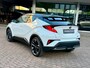 Toyota C-HR / C-HR+ 2.0 Hybrid GR-Sport|Camera|Nav|CarPlay|1e Eigenaar|Parelmoer wit