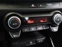 Kia Stonic 1.0 T-GDi MHEV DynamicLine | Trekhaak | Parkeercamera | Navigatie | Climate Control | Apple Carplay/Android Auto | Climate Control | Cruise control |