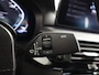 BMW 5-Serie 530i High Executive | M-Pakket | Schuif/Kanteldak | Stuur/Stoelverwarming | Comfortstoelen Ele.verstelbaar + Geheugen | 360 Camera | DAB | Apple CarPlay/Android Auto | Adaptieve Cruise Control | Harman/Kardon | HUD | Laser Licht |