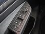 Volkswagen Golf 1.5 eTSI R-Line Business | Panoramadak | Sportstoelen | Virtual Cockpit | Navigatie | Camera | DAB | Apple CarPlay/Android auto | Sfeerverlichting | Stuurverwarming | Adaptieve Cruise Control | Harman/Kardon |