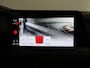 Volkswagen Golf 1.5 eTSI R-Line Business | Panoramadak | Sportstoelen | Virtual Cockpit | Navigatie | Camera | DAB | Apple CarPlay/Android auto | Sfeerverlichting | Stuurverwarming | Adaptieve Cruise Control | Harman/Kardon |