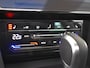 Volkswagen Passat Variant GTE Business 218pk | Panorama dak | Dodehoekdetectie | Achteruitrijcamera  | Navigatie | Adaptief cruise control | App connect | Stoelverwarming | 17"LMV