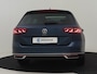 Volkswagen Passat Variant GTE Business 218pk | Panorama dak | Dodehoekdetectie | Achteruitrijcamera  | Navigatie | Adaptief cruise control | App connect | Stoelverwarming | 17"LMV