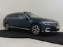 Volkswagen Passat Variant GTE Business 218pk | Panorama dak | Dodehoekdetectie | Achteruitrijcamera  | Navigatie | Adaptief cruise control | App connect | Stoelverwarming | 17"LMV