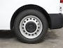 Opel Vivaro 2.0 CDTI L2H1 Edition 144PK Automaat 3 zits Navigatie Airco Bluetooth Trekhaak Cruise Control