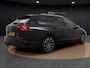 Volkswagen Golf Variant 1.0 eTSI Life | Trekhaak | Camera | Side Assist | ACC | Parkeerhulp | Stuur-/Stoelverwarming | Spiegelpakket | Carplay | 17'' |