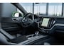 Volvo XC60 2.0 T6 Plug-in hybrid AWD Plus Black Edition - Panorama | H&K | Memory | 360 Camera