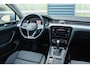Volkswagen Passat Variant 1.5 TSI 150pk DSG Business | Apple CarPlay/Android Auto | Trekhaak | Voorruit Verwarming