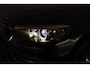 BMW 5-Serie Touring 520iA SPORT-Line Edition FULL LED | CAMERA | ELEK TREKHAAK | STUUR + STOEL.VW | SHADOW LINE