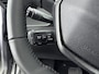 Peugeot e-2008 EV Allure Avantage 54 kWh | 1ste eigenaar | Camera | Navigatie | Dodehoek detectie | Lichtmetalen velgen |