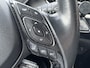 Toyota C-HR / C-HR+ 1.8 Hybrid EXECUTIVE TREKHAAK STOEL/STUURVERW BLIND SPOT SIDEBARS PARK-SENSOREN LED KEYLESS 18'' LM-VELGEN NAVI JBL-AUDIO NL-AUTO