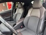 Toyota C-HR / C-HR+ 1.8 Hybrid EXECUTIVE TREKHAAK STOEL/STUURVERW BLIND SPOT SIDEBARS PARK-SENSOREN LED KEYLESS 18'' LM-VELGEN NAVI JBL-AUDIO NL-AUTO