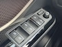 Toyota C-HR / C-HR+ 1.8 Hybrid EXECUTIVE TREKHAAK STOEL/STUURVERW BLIND SPOT SIDEBARS PARK-SENSOREN LED KEYLESS 18'' LM-VELGEN NAVI JBL-AUDIO NL-AUTO
