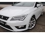 SEAT Leon 1.8 TSI FR Dynamic Pano Leder DSG Seat Sound LED Stoeverw Navi PDC