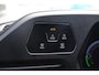 Volkswagen Caddy Maxi Flexible 1.5 TSI Hybride Limited Edition 115PK / 85kW DSG, Achteruitrijcamera (rear view), digital cockpit pro, climatronic, parkeersensoren voor en achter (pdc), DAB+, in hoogte verstelbare voorstoelen, cruise control, keyless start, LED verlichting, elektrisch verstel-, verwarm- en inklapbare buitenspiegels, schuifdeuren links & rechts, achterdeuren met ruit etc.